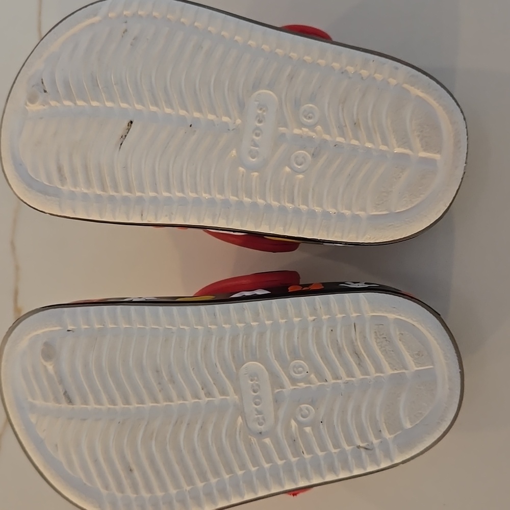 Mickey Mouse Crocs - Picture 3 of 4
